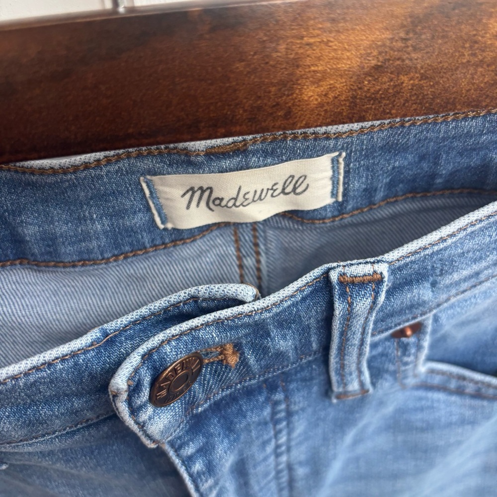 Madewell Demi Boot Blue Jeans - Picture 4 of 10